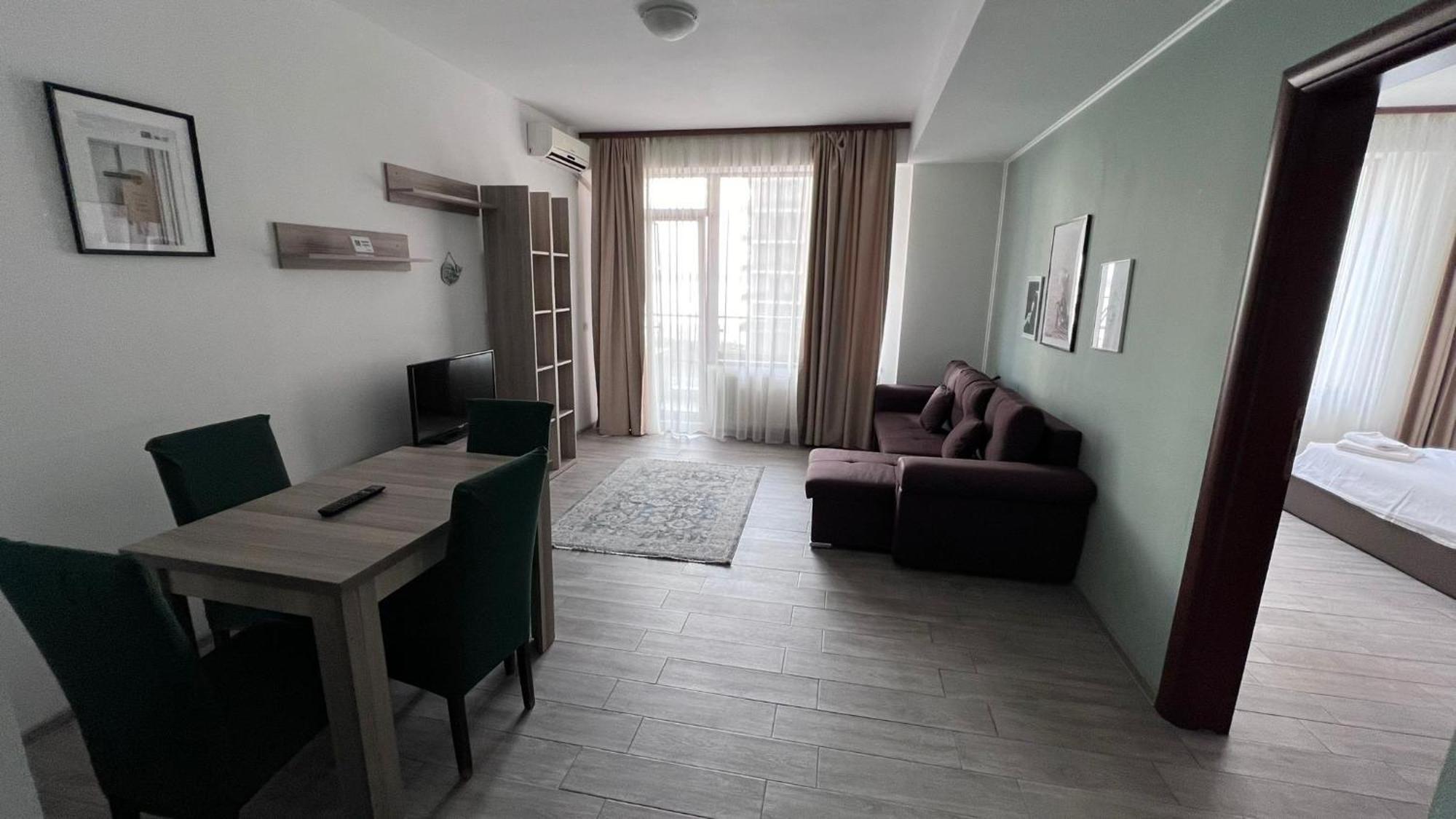 Summerland Apartmants Mamaia Nord Daire Dış mekan fotoğraf