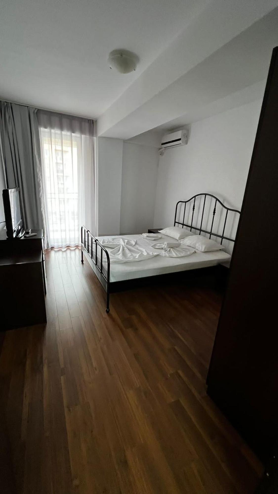 Summerland Apartmants Mamaia Nord Daire Dış mekan fotoğraf